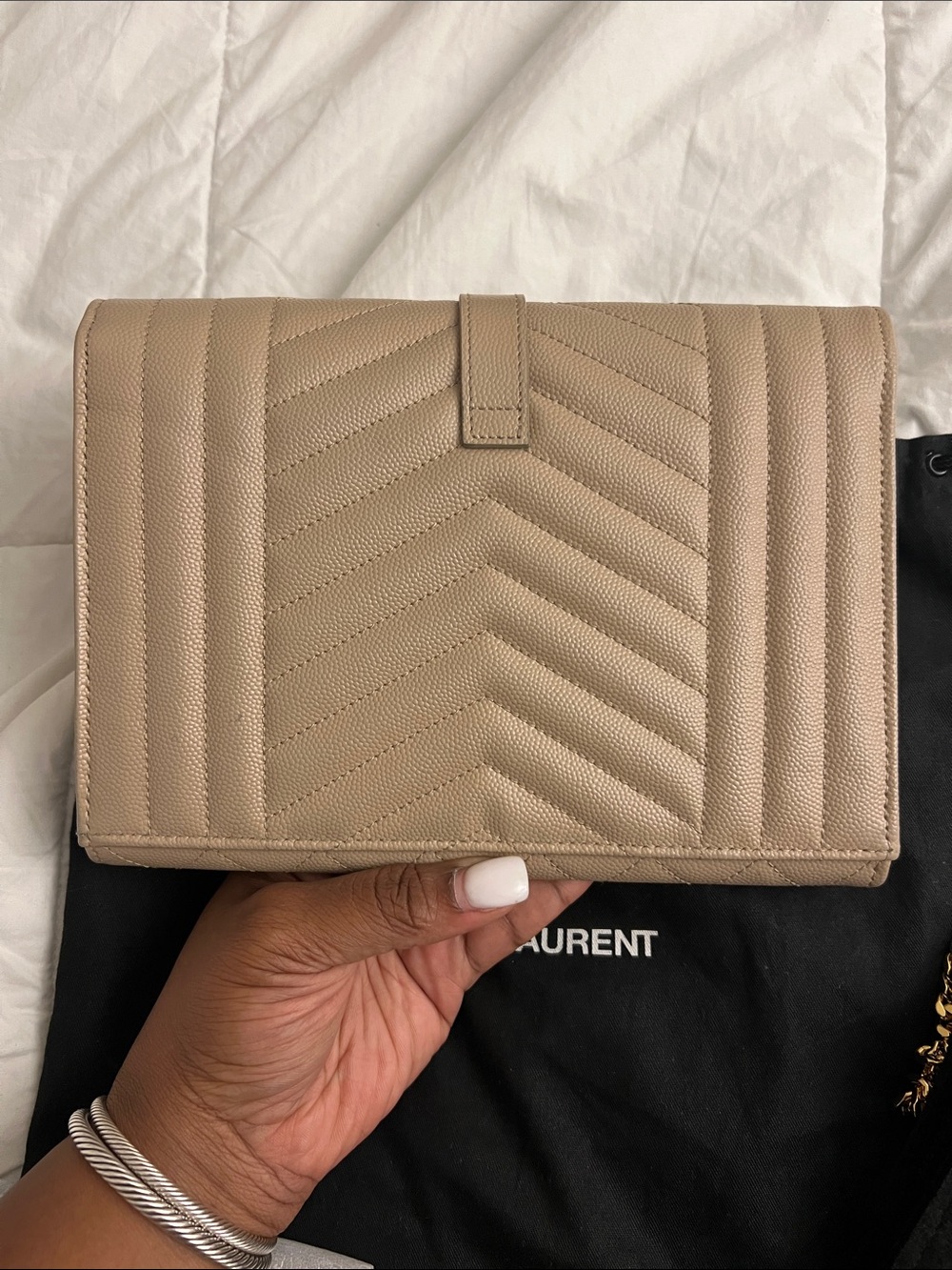 Saint Laurent ENVELOPE FLAP POUCH IN MIX MATELASSÉ GRAIN DE POUDRE LEATHER - Picture 3 of 6